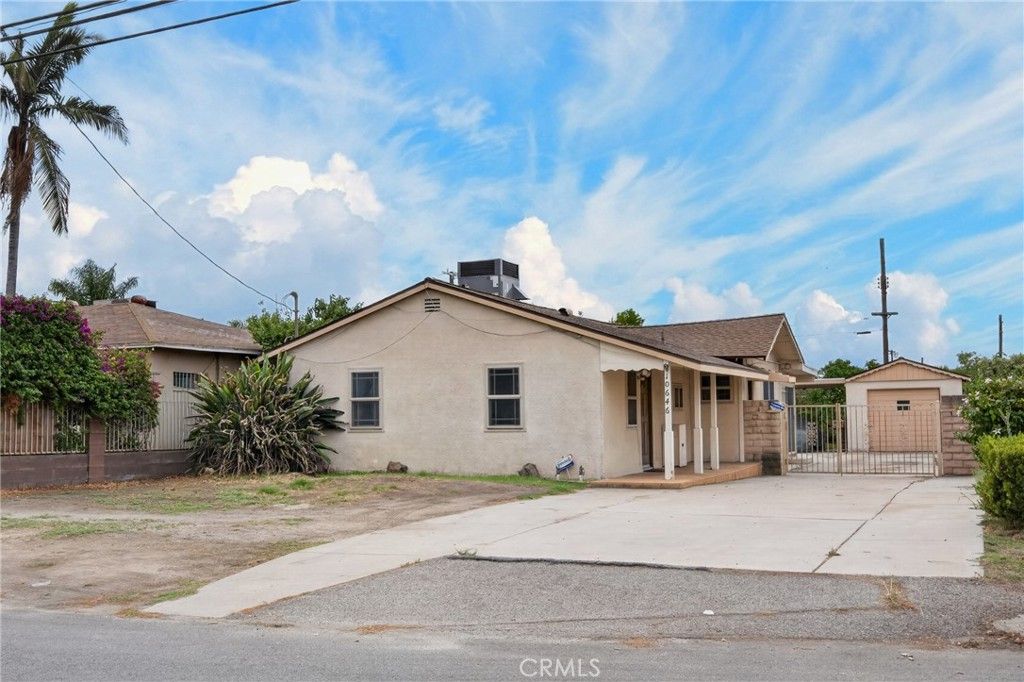 10646 Nettleton St, Sun Valley, CA 91352 — photo 2