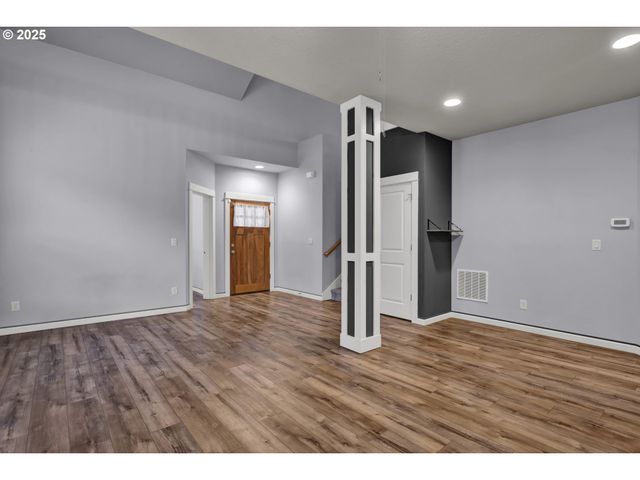 2170 Bobcat Ave Sw, Albany, OR 97321