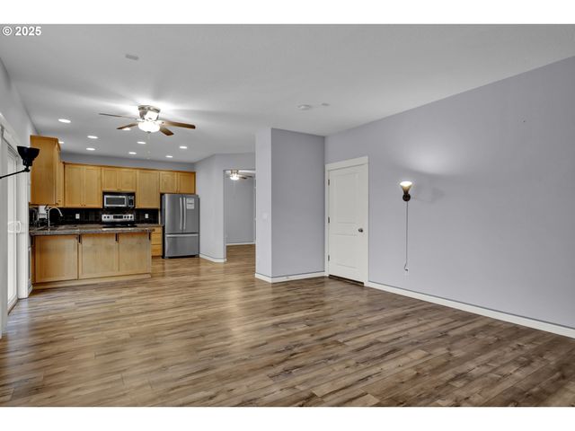 2170 Bobcat Ave Sw, Albany, OR 97321