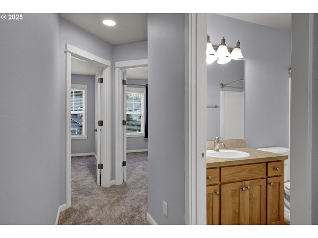 2170 Bobcat Ave Sw, Albany, OR 97321