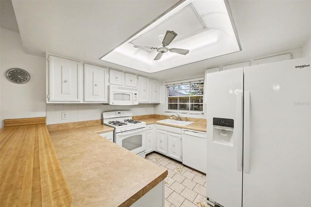 5033 LOYOLA LANE, Orlando, FL 32821