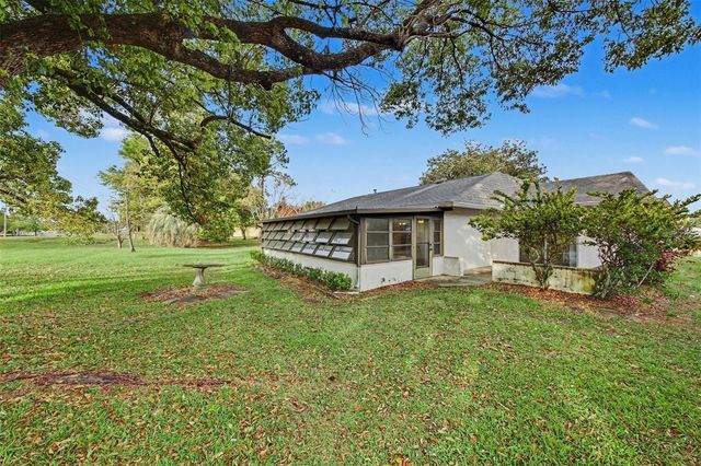 5033 LOYOLA LANE, Orlando, FL 32821