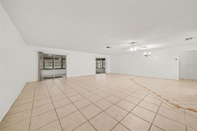 5033 LOYOLA LANE, Orlando, FL 32821