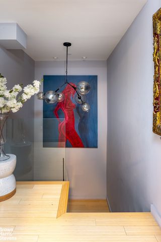 350 W 53RD Street THG, New York City, NY 10019