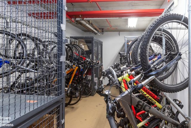 350 W 53RD Street THG, New York City, NY 10019