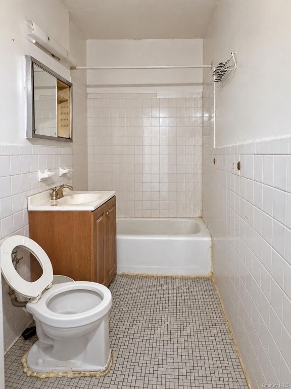 86-16 60th Avenue 3J, Elmhurst, NY 11373 — photo 5