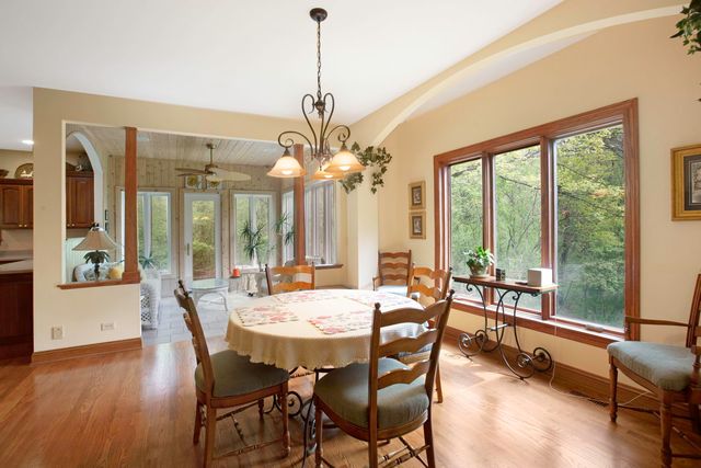 15214 Shamrock Lane, Woodstock, IL 60098