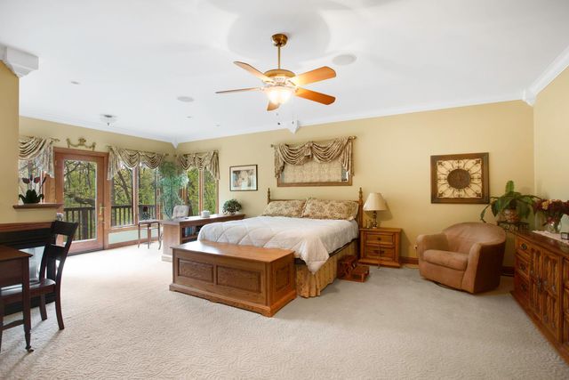 15214 Shamrock Lane, Woodstock, IL 60098