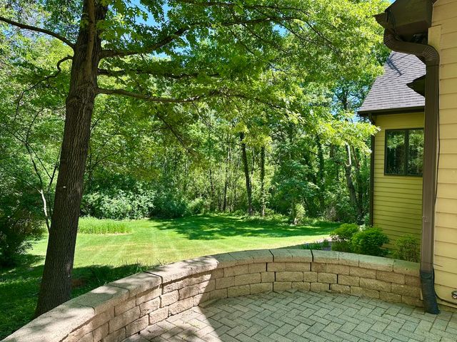 15214 Shamrock Lane, Woodstock, IL 60098