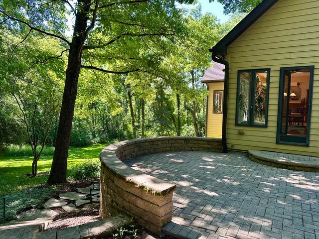 15214 Shamrock Lane, Woodstock, IL 60098