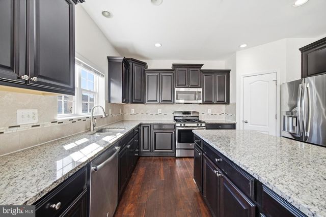 11167 SAINT CHRISTOPHER DR, White Plains, MD 20695