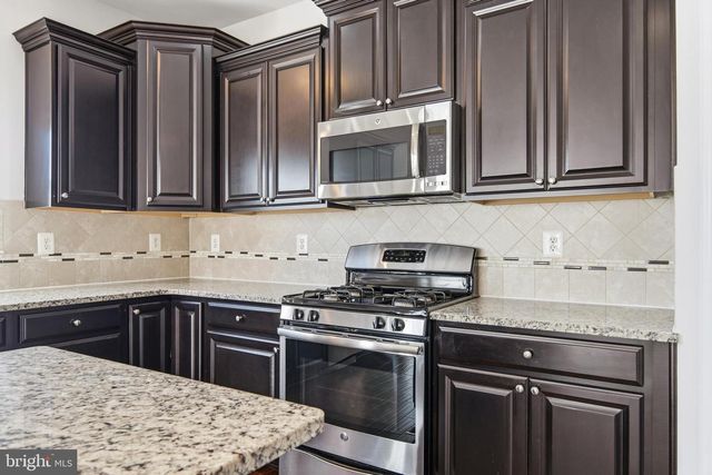 11167 SAINT CHRISTOPHER DR, White Plains, MD 20695