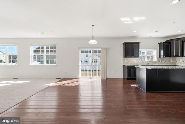 11167 SAINT CHRISTOPHER DR, White Plains, MD 20695