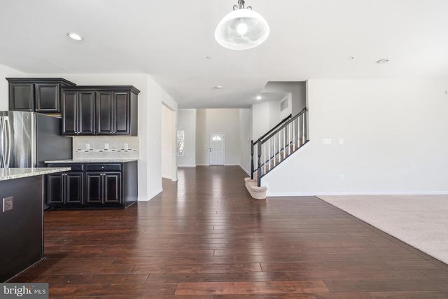 11167 SAINT CHRISTOPHER DR, White Plains, MD 20695