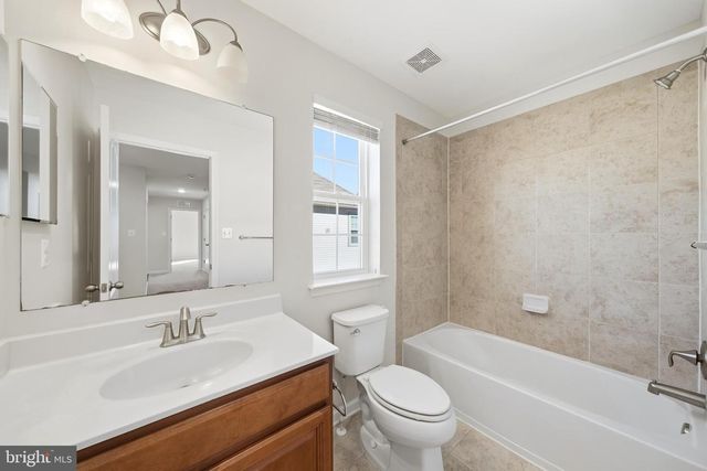 11167 SAINT CHRISTOPHER DR, White Plains, MD 20695