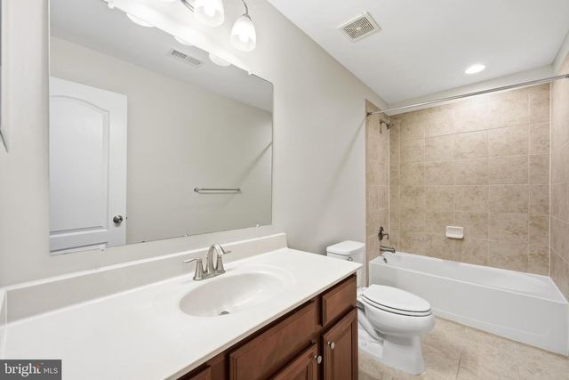 11167 SAINT CHRISTOPHER DR, White Plains, MD 20695