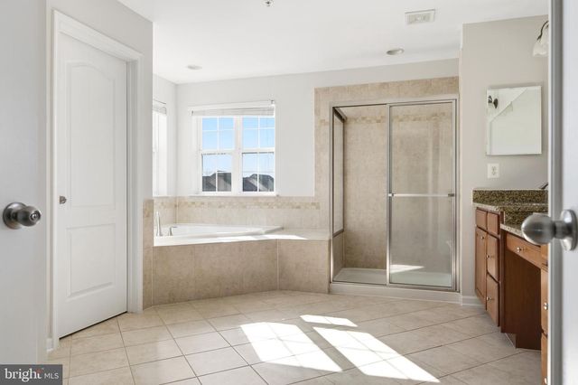 11167 SAINT CHRISTOPHER DR, White Plains, MD 20695