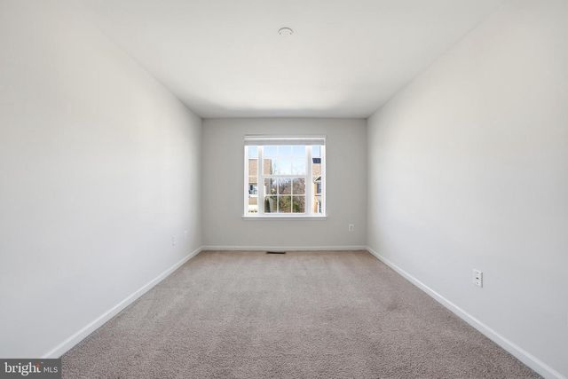 11167 SAINT CHRISTOPHER DR, White Plains, MD 20695