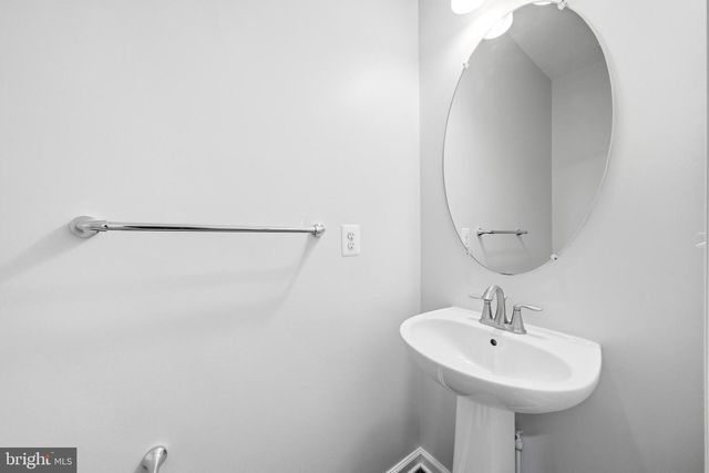 11167 SAINT CHRISTOPHER DR, White Plains, MD 20695