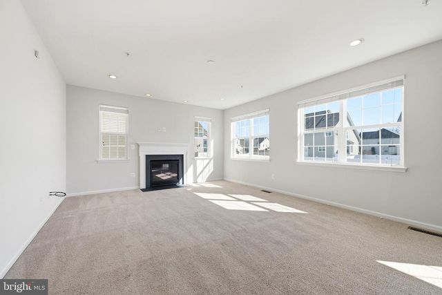 11167 SAINT CHRISTOPHER DR, White Plains, MD 20695