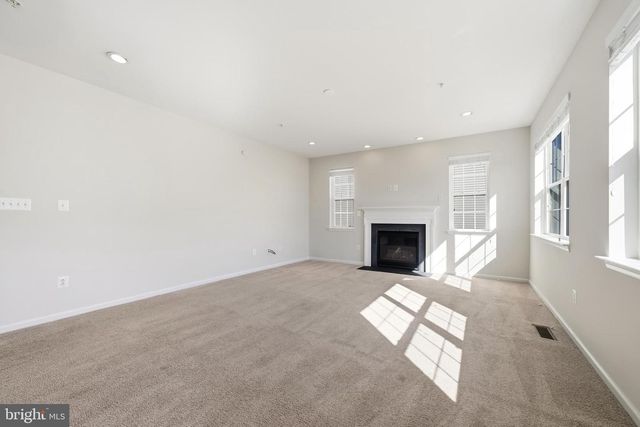 11167 SAINT CHRISTOPHER DR, White Plains, MD 20695