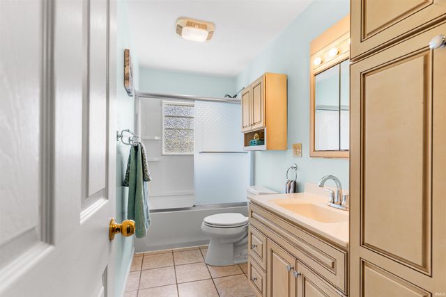 129 Knox Drive, West Lafayette, IN 47906