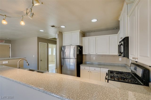 5650 Sea Breeze Avenue, Las Vegas, NV 89110