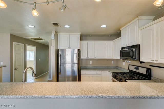 5650 Sea Breeze Avenue, Las Vegas, NV 89110