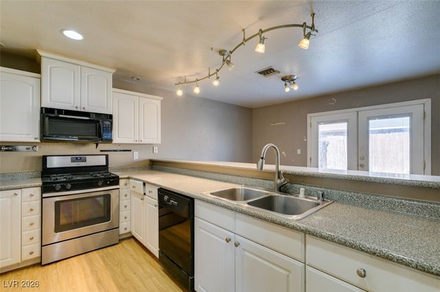 5650 Sea Breeze Avenue, Las Vegas, NV 89110