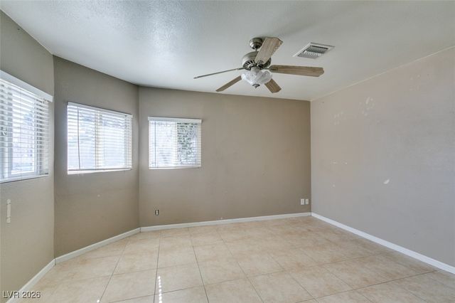 5650 Sea Breeze Avenue, Las Vegas, NV 89110