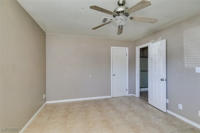 5650 Sea Breeze Avenue, Las Vegas, NV 89110