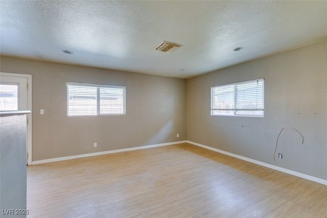 5650 Sea Breeze Avenue, Las Vegas, NV 89110