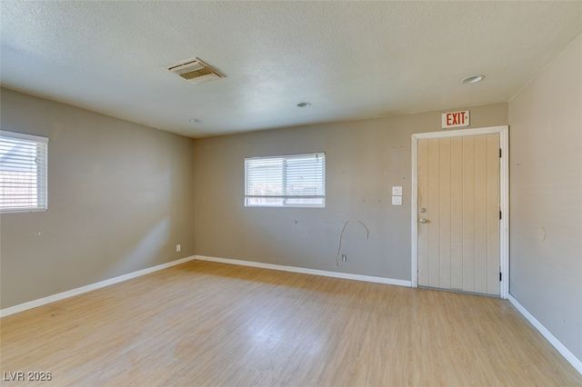 5650 Sea Breeze Avenue, Las Vegas, NV 89110