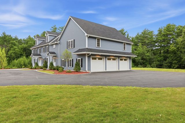 22 Townsend Road, Shirley, MA 01464