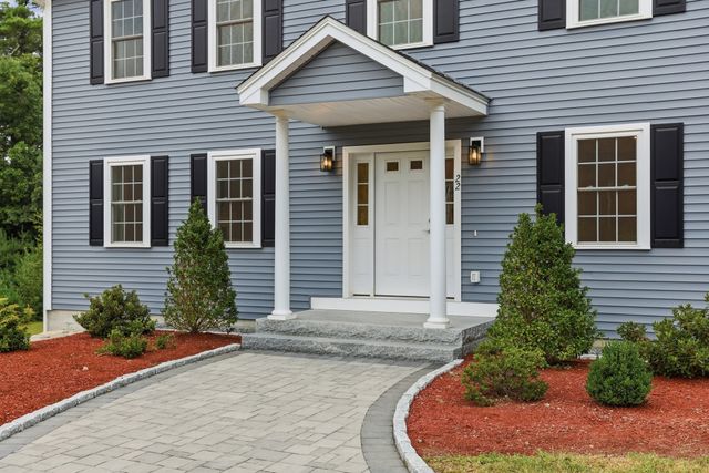 22 Townsend Road, Shirley, MA 01464
