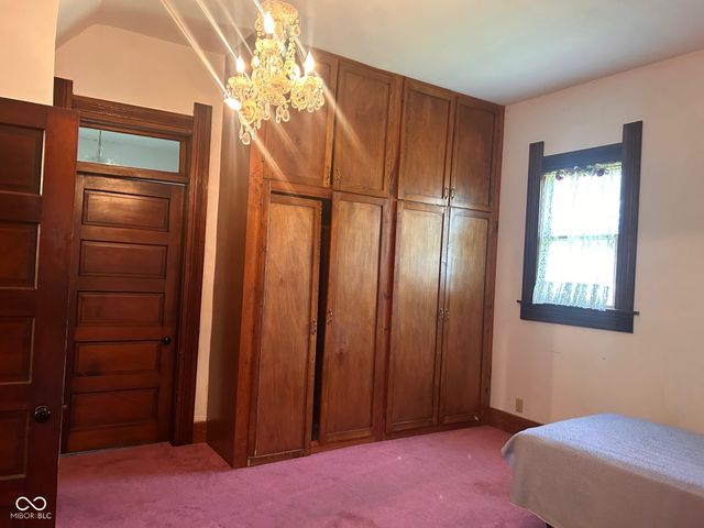 712 Cottage Avenue, Anderson, IN 46012