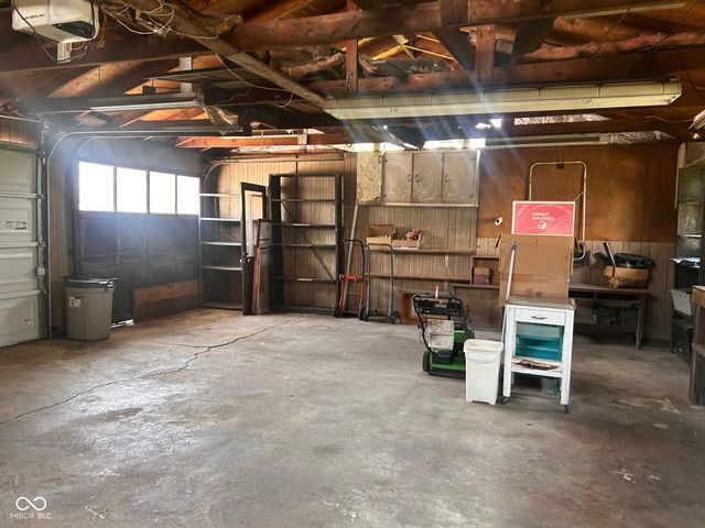 712 Cottage Avenue, Anderson, IN 46012