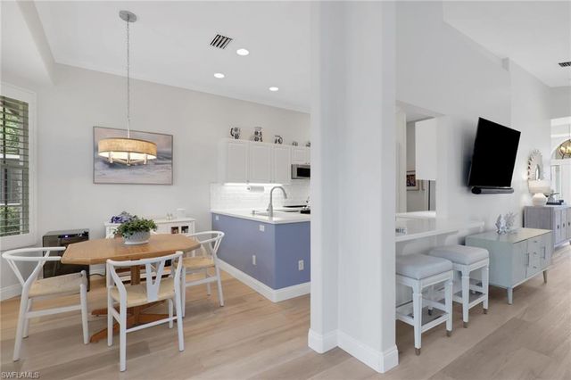 1191 Imperial DR 55, Naples, FL 34110