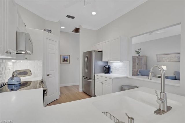 1191 Imperial DR 55, Naples, FL 34110