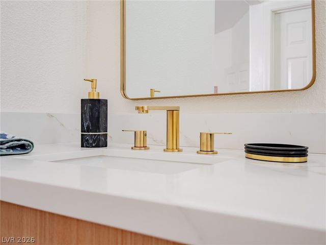 9364 Sparkling Waters Avenue, Las Vegas, NV 89129