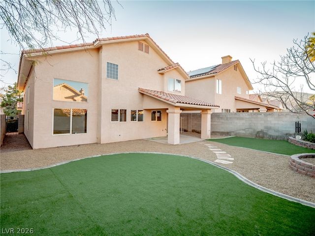 9364 Sparkling Waters Avenue, Las Vegas, NV 89129