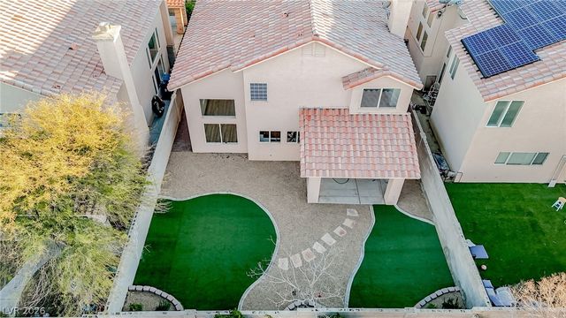 9364 Sparkling Waters Avenue, Las Vegas, NV 89129