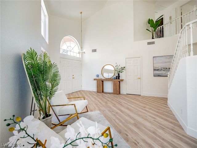 9364 Sparkling Waters Avenue, Las Vegas, NV 89129