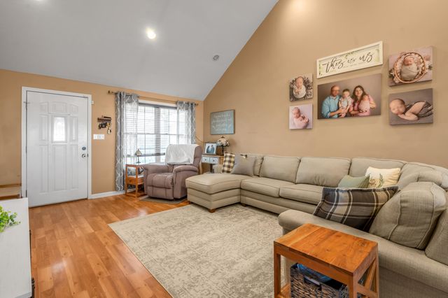 125 Summerhill Way, Winchester, KY 40391