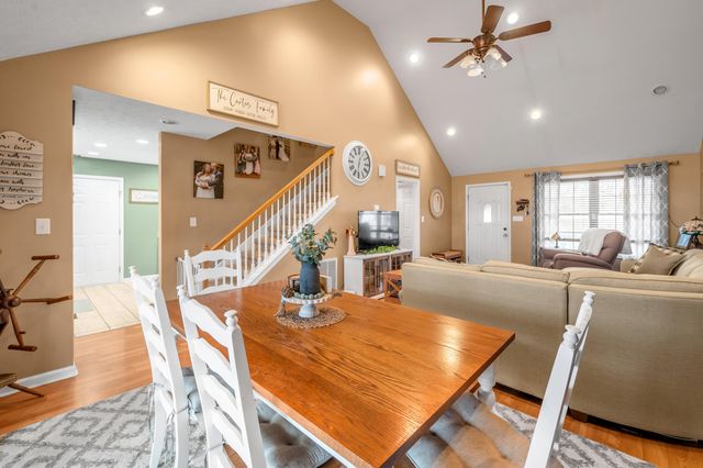 125 Summerhill Way, Winchester, KY 40391