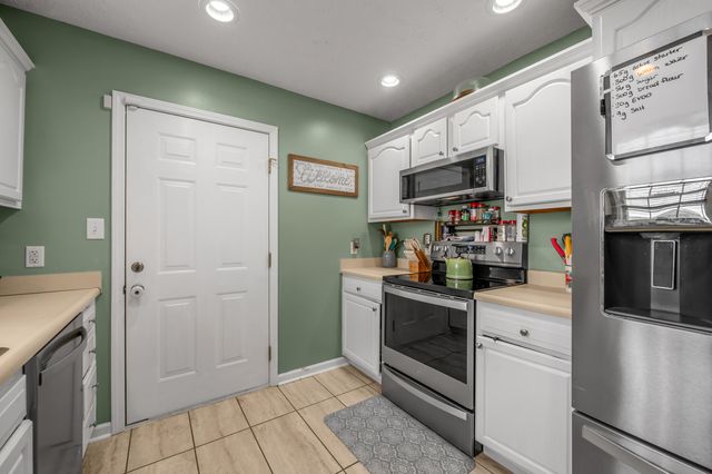 125 Summerhill Way, Winchester, KY 40391