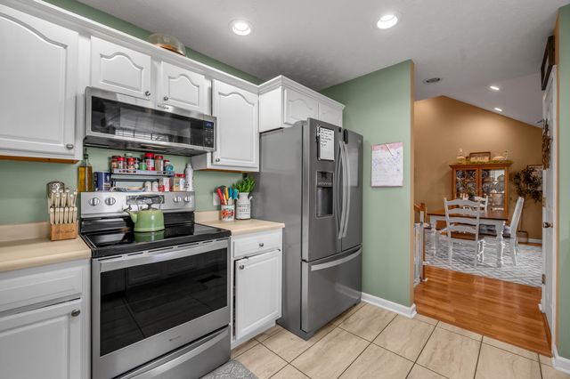 125 Summerhill Way, Winchester, KY 40391