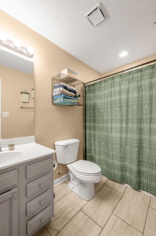 125 Summerhill Way, Winchester, KY 40391