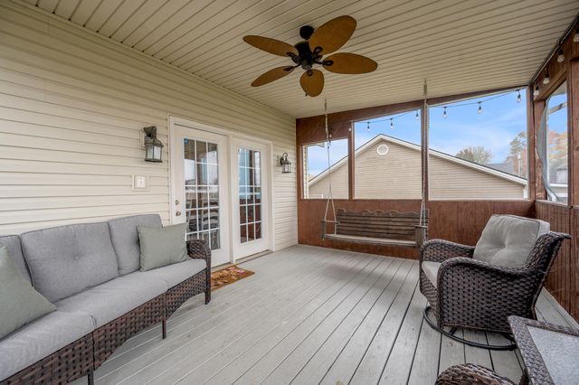 125 Summerhill Way, Winchester, KY 40391