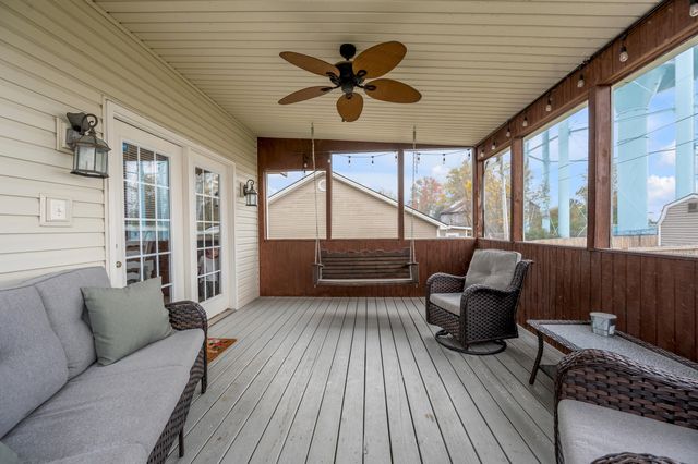 125 Summerhill Way, Winchester, KY 40391